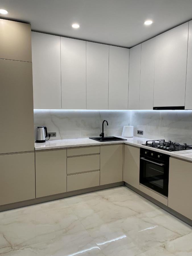 Жк Great Britain Apartment Lviv Kültér fotó